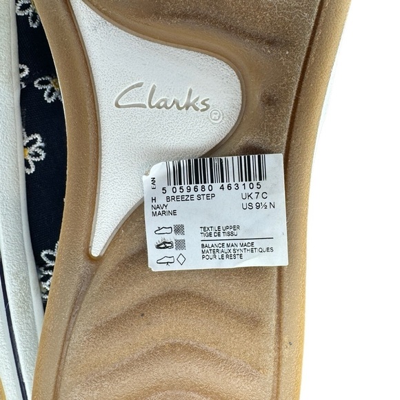 NEW Clarks Breeze Step Navy Daisy Canvas Loafer Slip On sneaker Women 9.5 narrow - Picture 8 of 9